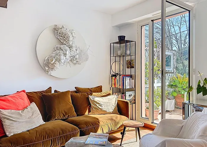 Cap Dantibes Duplex Terraces & Nearby 昂蒂布