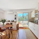 Apartament Cap Dantibes Duplex Terraces & Nearby Antibes
