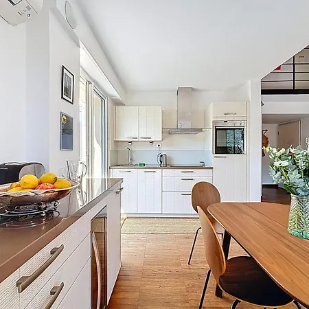 Cap Dantibes Duplex Terraces & Nearby Daire Antibes