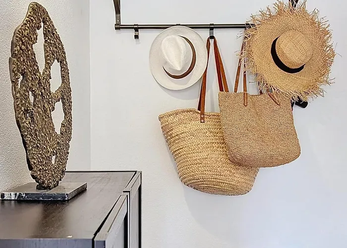 Cap Dantibes Duplex Terraces & Nearby