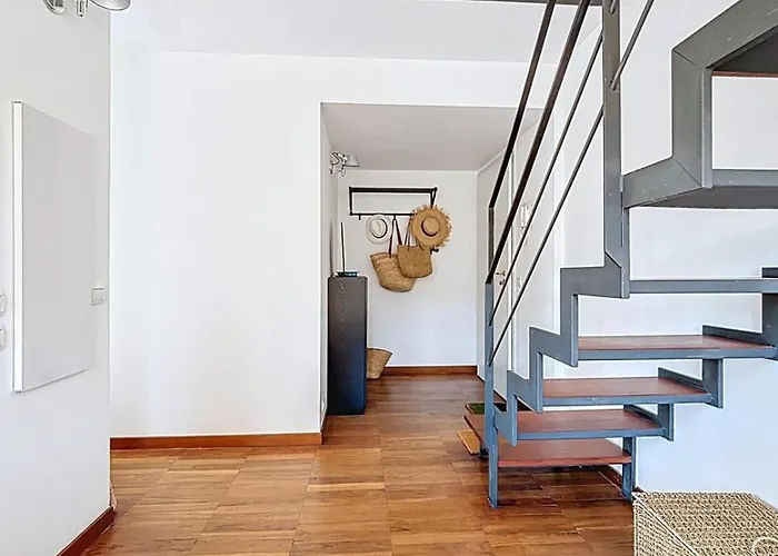 Cap Dantibes Duplex Terraces & Nearby *