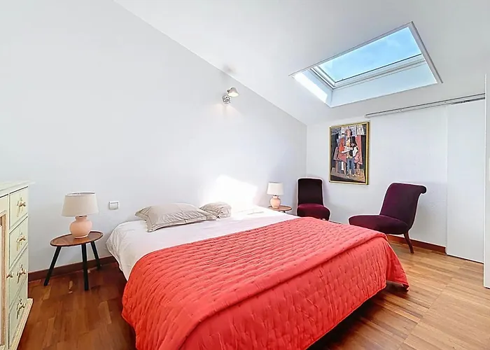 Cap Dantibes Duplex Terraces & Nearby *